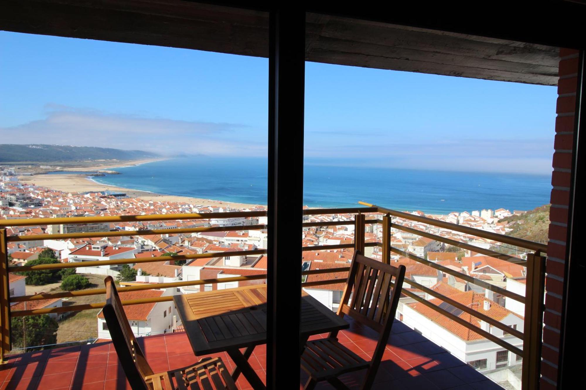 Nazaré Surf Apartment Esterno foto